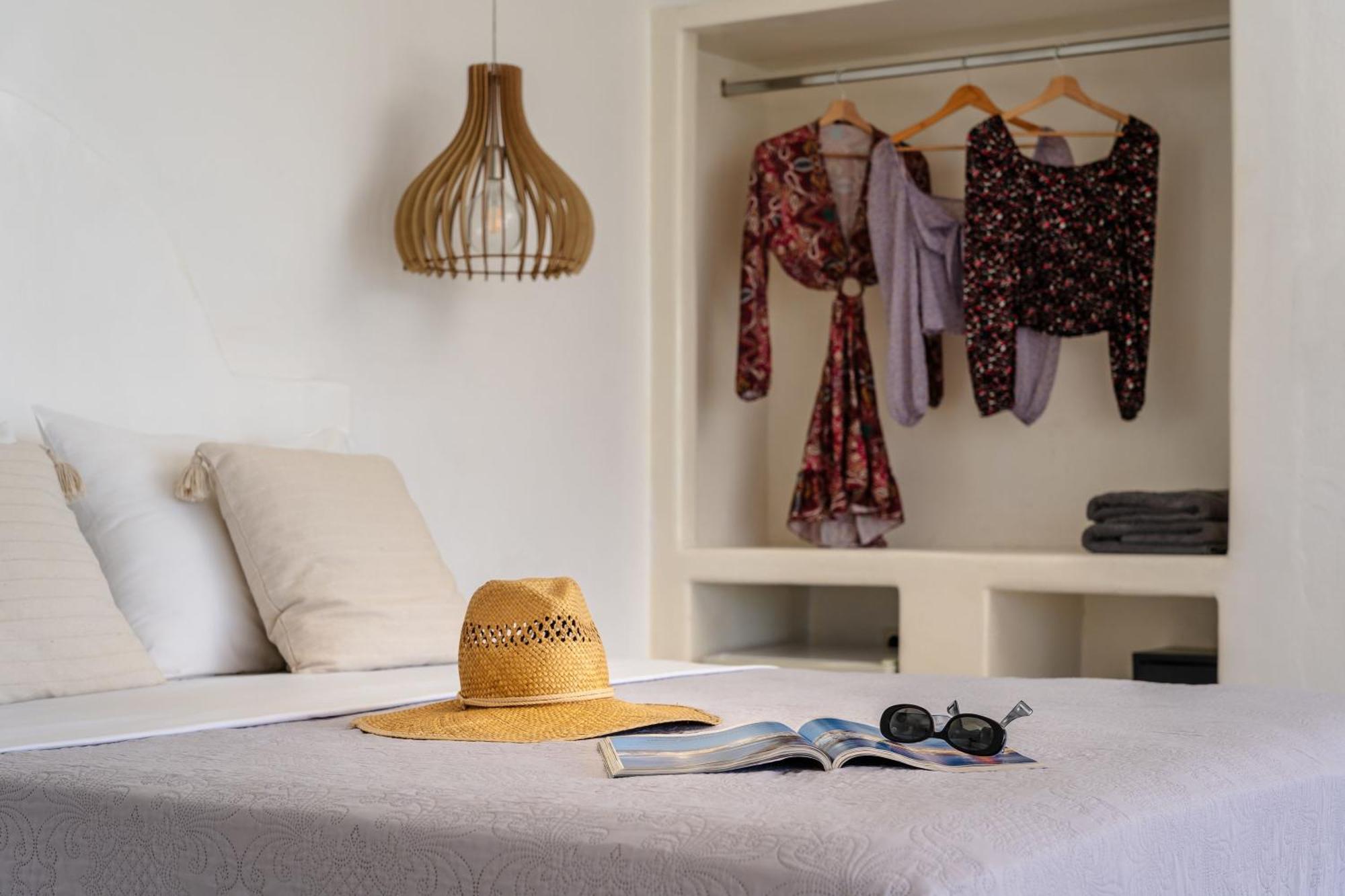 Manios Suites Ajía Ána Kültér fotó