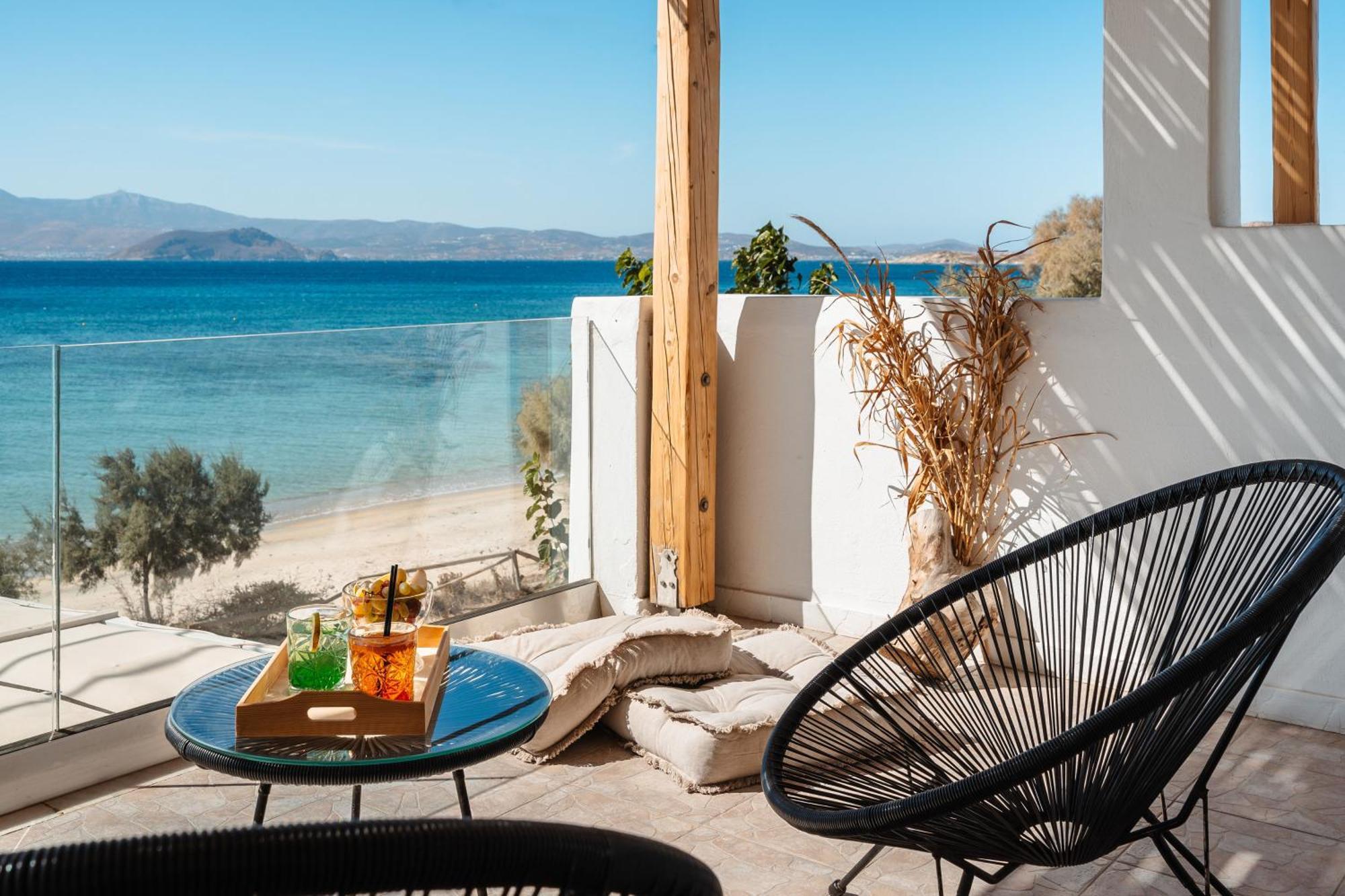Manios Suites Ajía Ána Kültér fotó